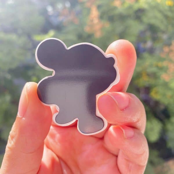 O1CN016Iz27K2MK7Km80Bkx_3525089808-0-cib.jpg Miniature bear-shaped steel photo magnet, cute black design, ideal for decoration or collection.