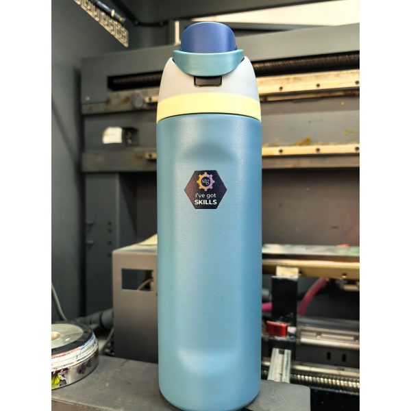 O1CN01YrXUQv1yAuvwaUgvh_2206699326539-0-cib.jpg 304 stainless steel fitness sports cup with handle, Macron color thermos cup, large capacity straw fruit cup