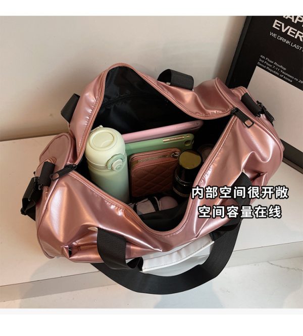 O1CN01iCyy9h27ezVBzsdUb_2219458237823-0-cib.jpg New Korean version of large capacity travel bag women's handbag men's travel bag nylon fabric waterproof travel gym bag